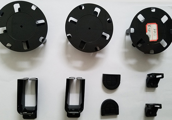 汽(qi)車模具(ju)